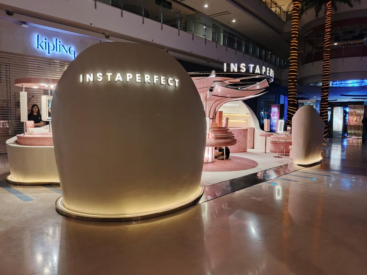 Instaperfect sculptural pink dome mall pavilion