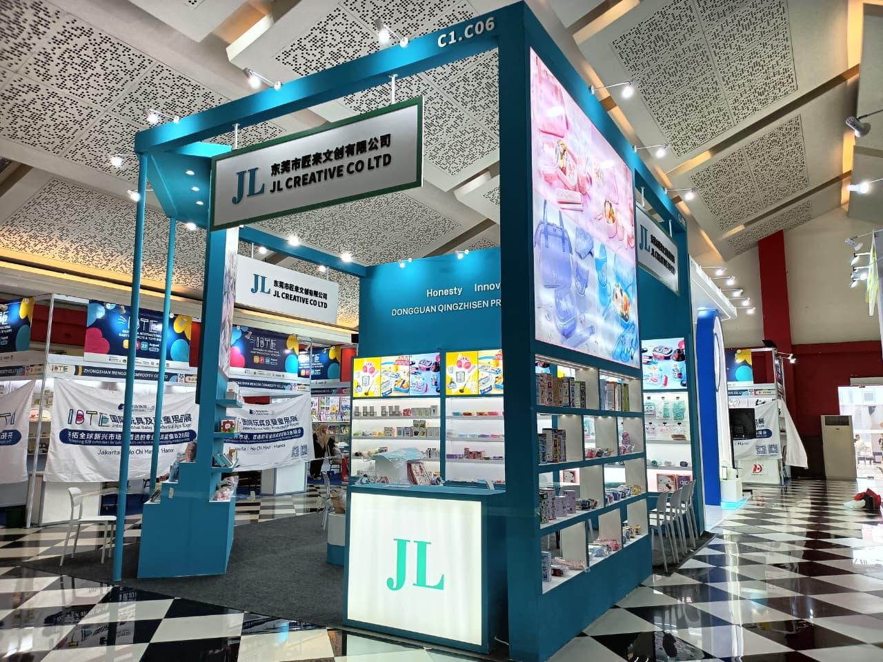 JL Creative B2B trade exhibition booth